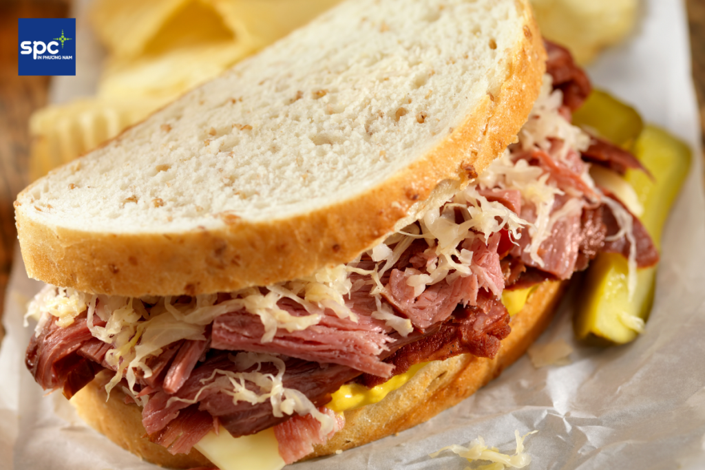 Yếu tố ảnh hưởng đến giá hộp giấy đựng sandwich chống thấm dầu Yếu tố ảnh hưởng đến giá hộp giấy đựng sandwich chống thấm dầu